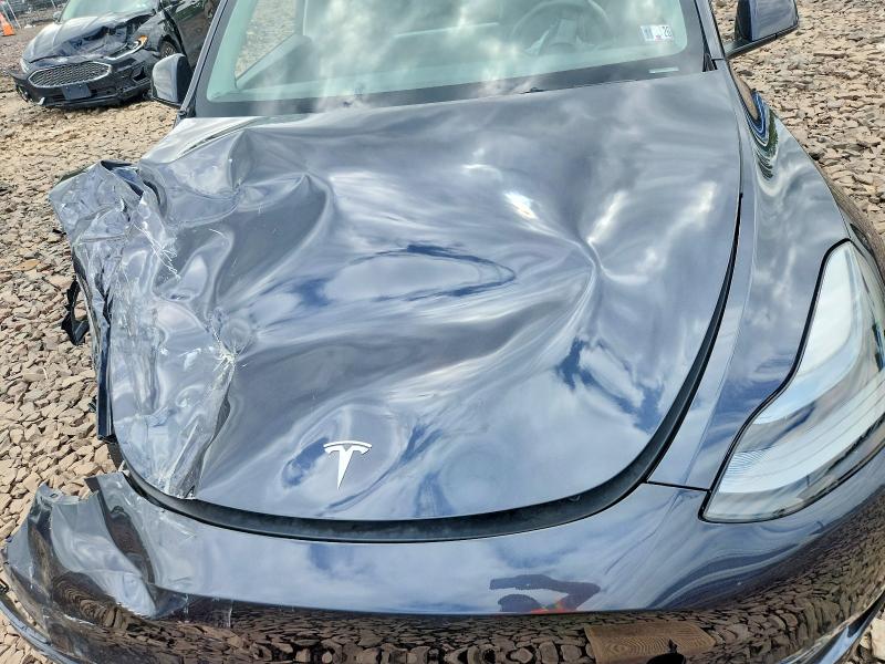 2025 Tesla Model Y მანქანა იყიდება აუქციონზე, vin: 7SAYGDEE9SA339760, აუქციონის ნომერი: 66497656