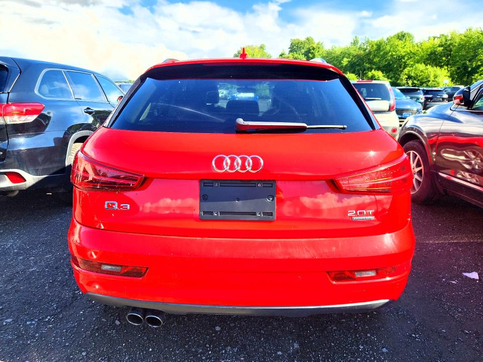 Продажа на аукционе авто 2017 Audi Q3, vin: WA1JCCFS2HR009841, номер лота: 63884436