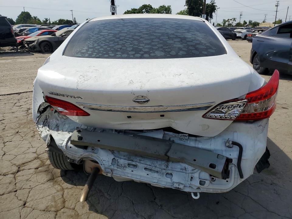 2015 Nissan Sentra მანქანა იყიდება აუქციონზე, vin: 3N1AB7AP7FY372844, აუქციონის ნომერი: 67294106