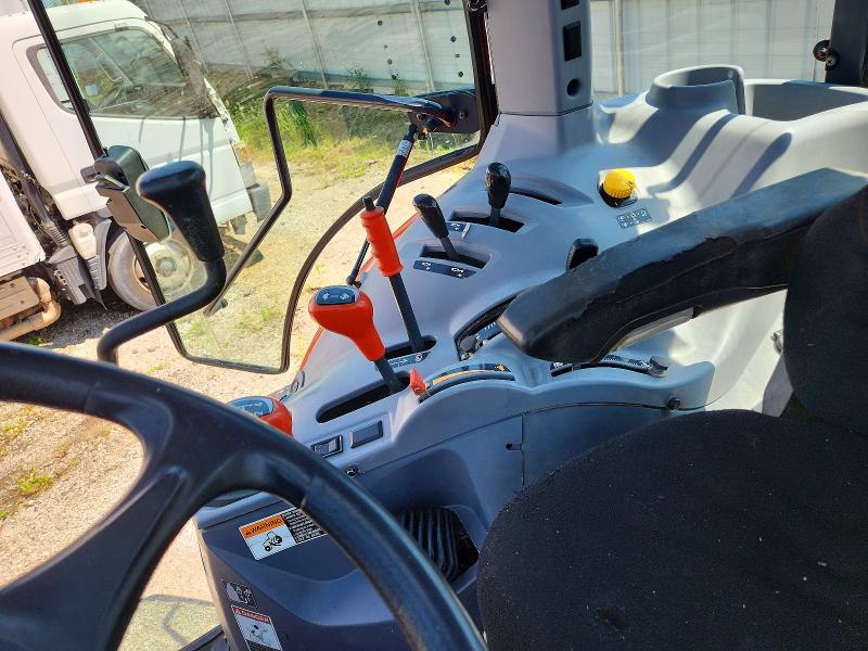 63875506 :رقم المزاد ، 51186 vin ، 2017 Kubota M5111 مزاد بيع