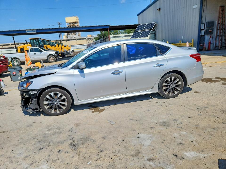 2018 Nissan Sentra მანქანა იყიდება აუქციონზე, vin: 3N1AB7AP8JY289674, აუქციონის ნომერი: 66937036