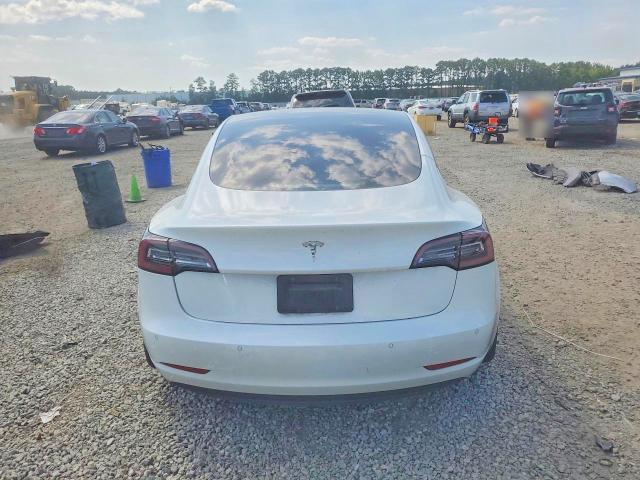 62452606 :رقم المزاد ، 5YJ3E1EA8MF851881 vin ، 2021 Tesla Model 3 مزاد بيع