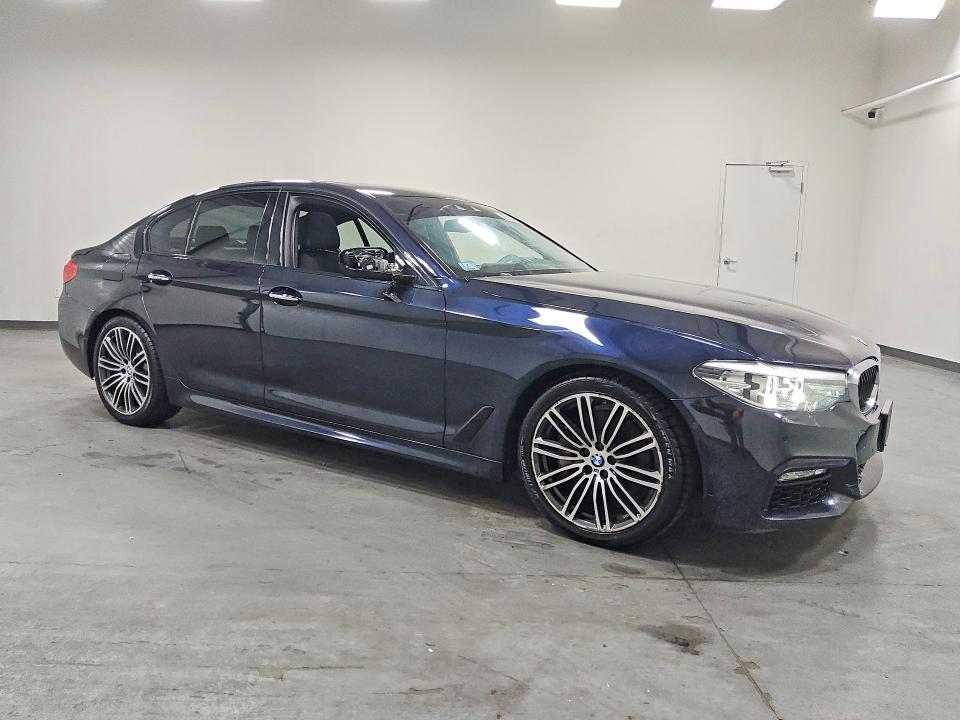 65436086 :رقم المزاد ، WBAJA7C56JG907942 vin ، 2018 Bmw 530 مزاد بيع