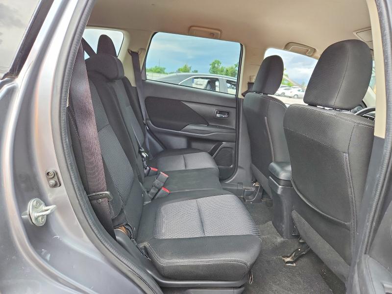 Продажа на аукционе авто 2018 Mitsubishi Outlander, vin: JA4AD2A30JZ043449, номер лота: 66074276
