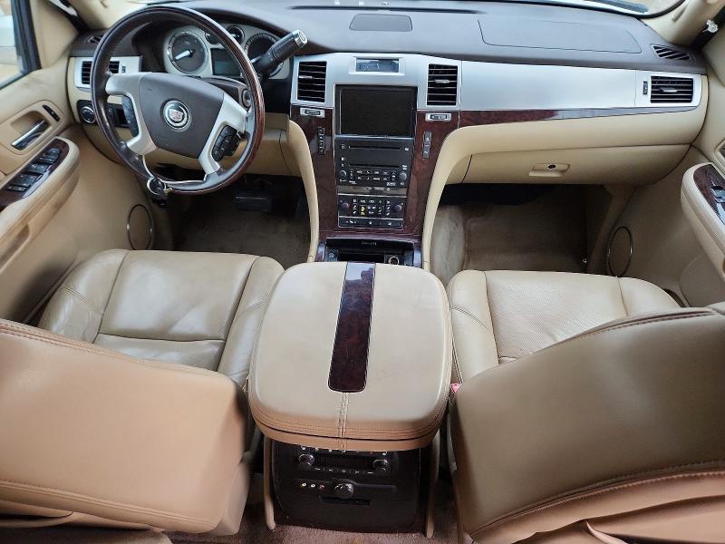 Продаж на аукціоні авто 2009 Cadillac Escalade, vin: 1GYFK23279R106252, номер лоту: 64738676