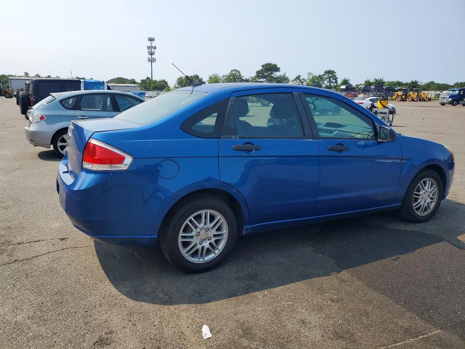 64477836 :رقم المزاد ، 1FAHP3FN5AW136129 vin ، 2010 Ford Focus مزاد بيع