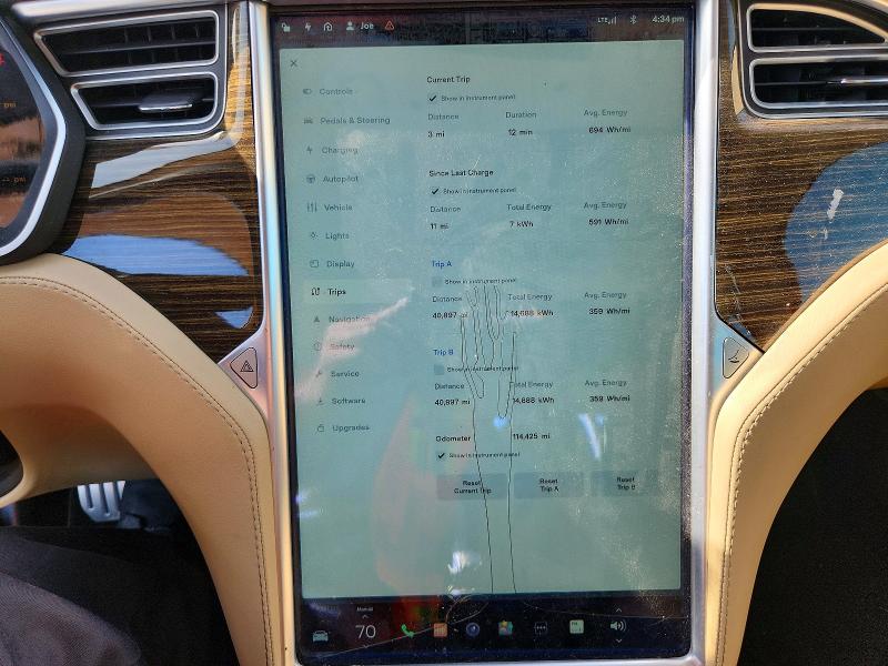 65445826 :رقم المزاد ، 5YJSA1H21FFP76259 vin ، 2015 Tesla Model S مزاد بيع