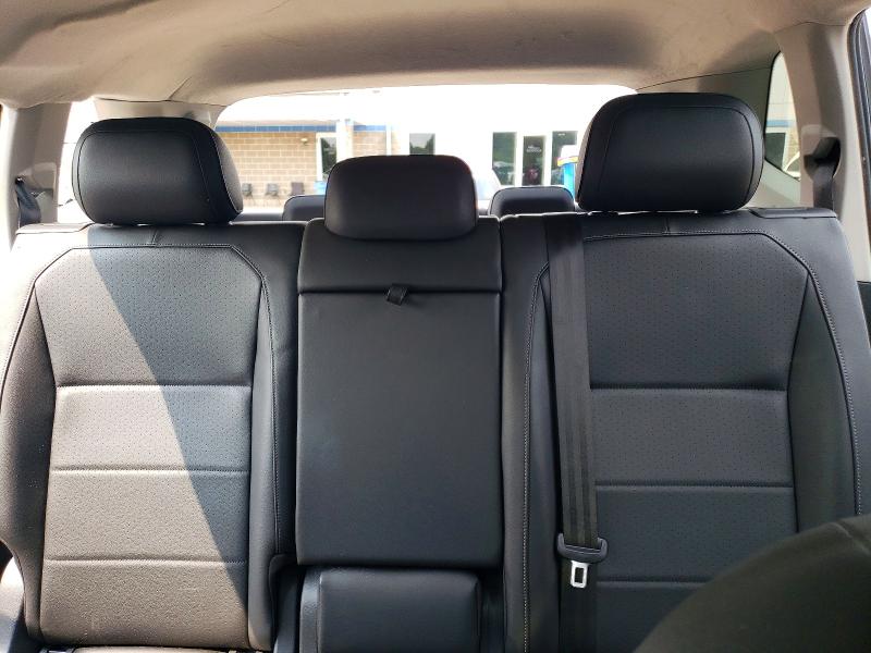 2018 Volkswagen Tiguan მანქანა იყიდება აუქციონზე, vin: 3VV3B7AX7JM105369, აუქციონის ნომერი: 64402796