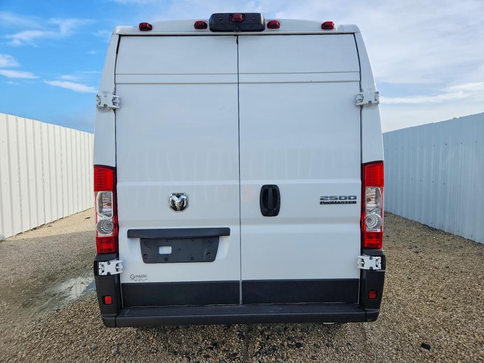 62762556 :رقم المزاد ، 3C6LRVDG2SE507202 vin ، 2025 Ram Promaster 2500 مزاد بيع