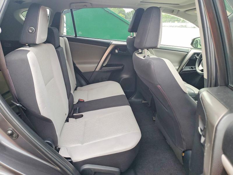 Продажа на аукционе авто 2018 Toyota Rav4, vin: JTMWFREV2JJ186203, номер лота: 65031626