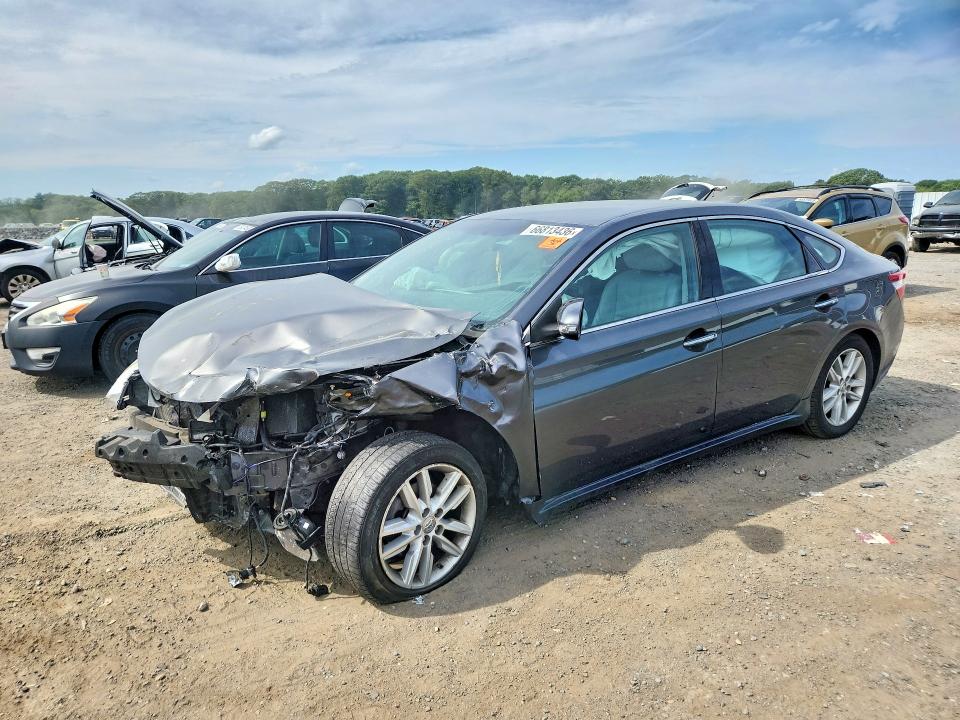 66813436 :رقم المزاد ، 4T1BK1EB8EU097706 vin ، 2014 Toyota Avalon مزاد بيع