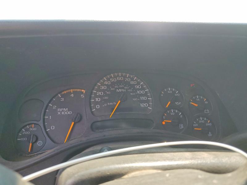 Продаж на аукціоні авто 2005 Chevrolet Silverado, vin: 1GCHK39275E232852, номер лоту: 64318806