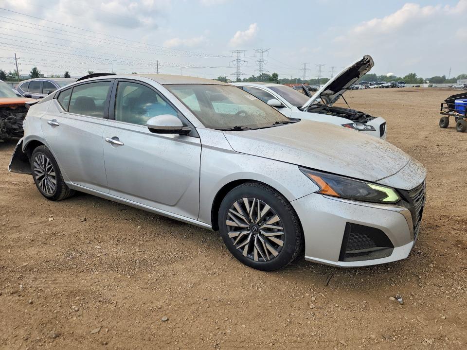 Продажа на аукционе авто 2023 Nissan Altima, vin: 1N4BL4DV2PN325345, номер лота: 62961336