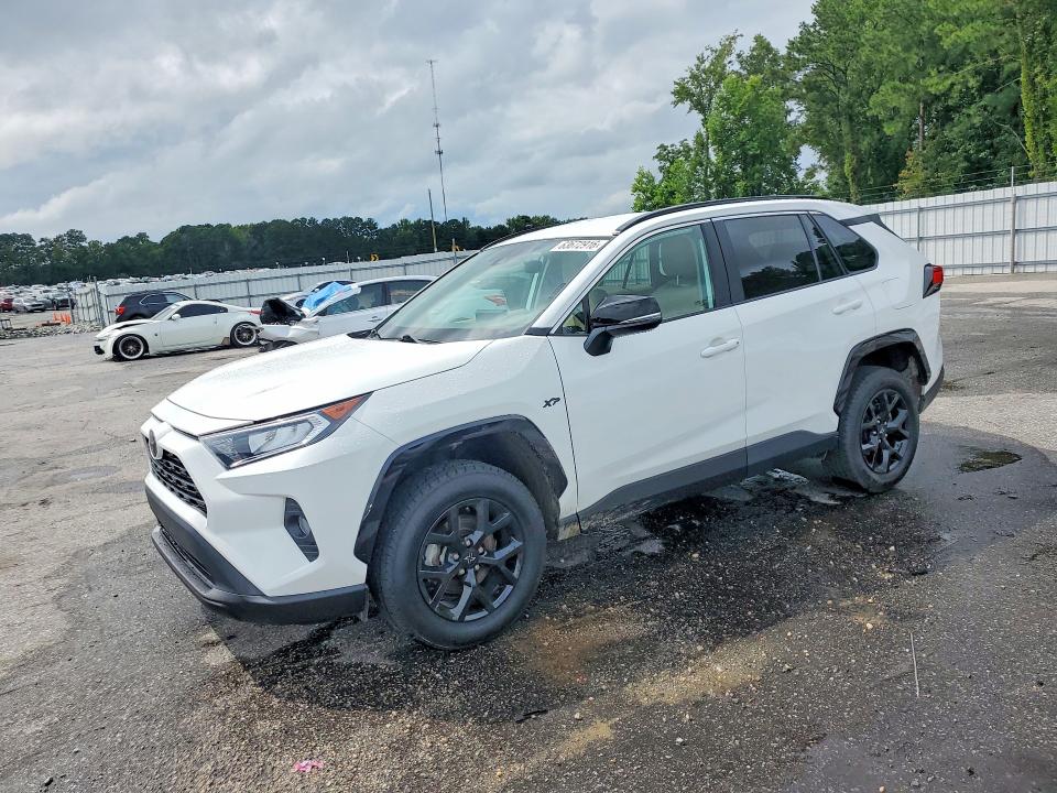 2021 Toyota Rav4 მანქანა იყიდება აუქციონზე, vin: 2T3P1RFV3MC198935, აუქციონის ნომერი: 63672916