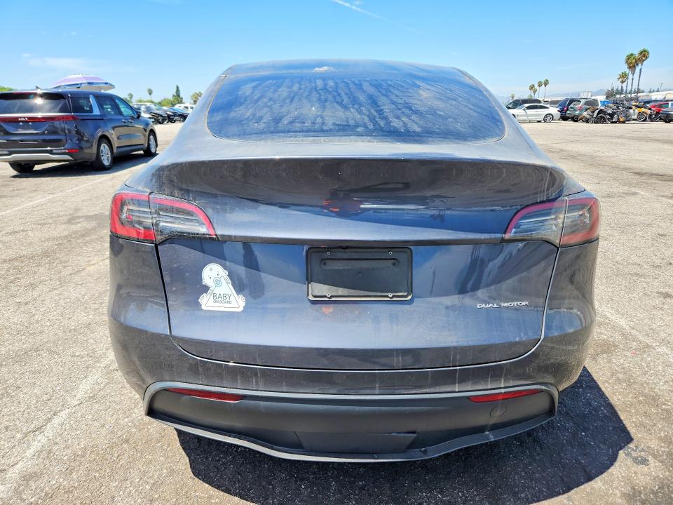 Продажа на аукционе авто 2023 Tesla Model Y, vin: 7SAYGDEE1PF890369, номер лота: 65872656