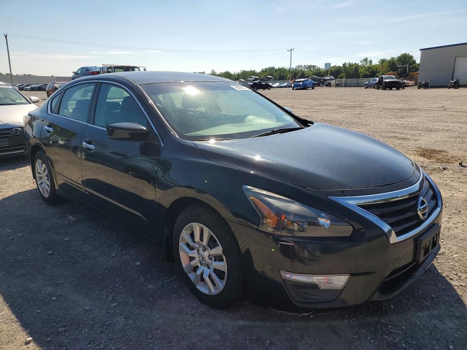Продажа на аукционе авто 2015 Nissan Altima, vin: 1N4AL3APXFN402246, номер лота: 66626176