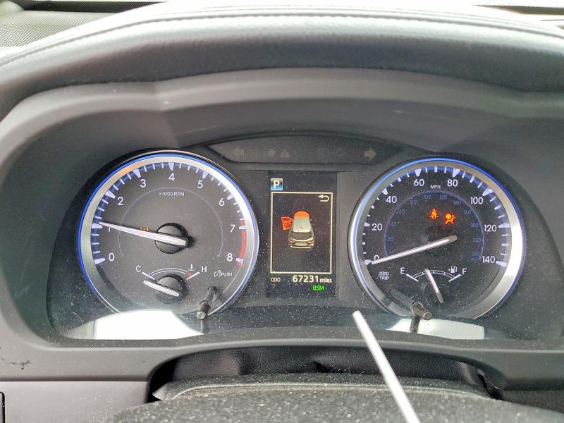 64201606 :رقم المزاد ، 5TDJZRFH6JS880860 vin ، 2018 Toyota Highlander مزاد بيع