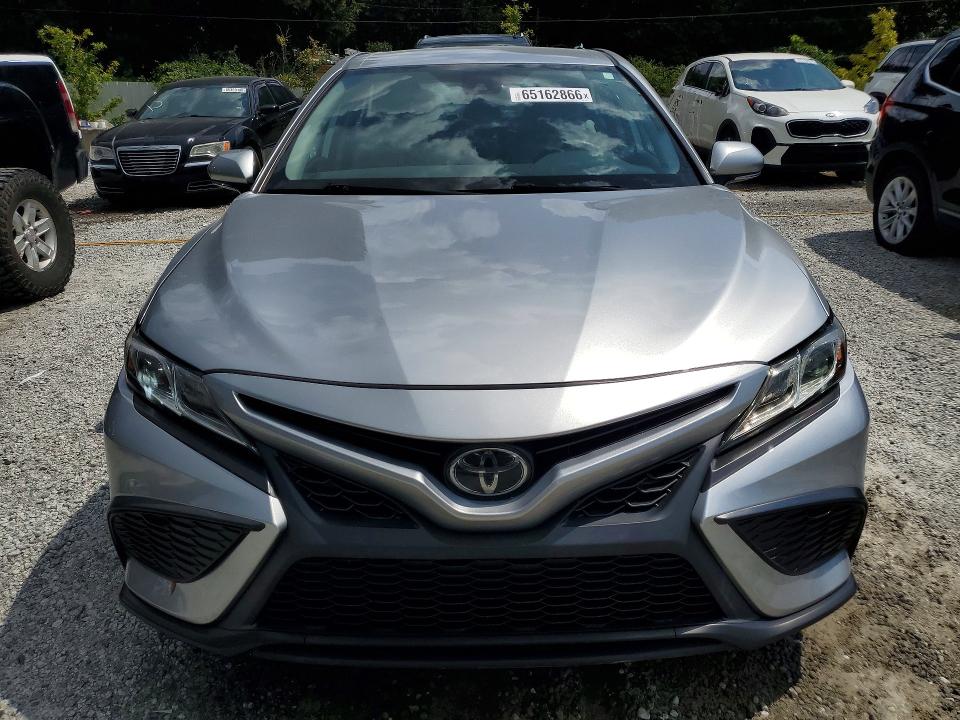 65162866 :رقم المزاد ، 4T1G11AK8PU727886 vin ، 2023 Toyota Camry مزاد بيع