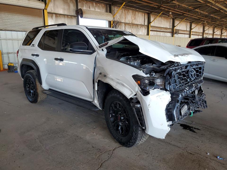 Продаж на аукціоні авто 2025 Toyota 4runner, vin: JTEVB5BR8S5020975, номер лоту: 65498776