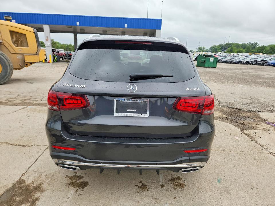 64763206 :رقم المزاد ، W1N0G8EB8NV380521 vin ، 2022 Mercedes-benz Glc مزاد بيع
