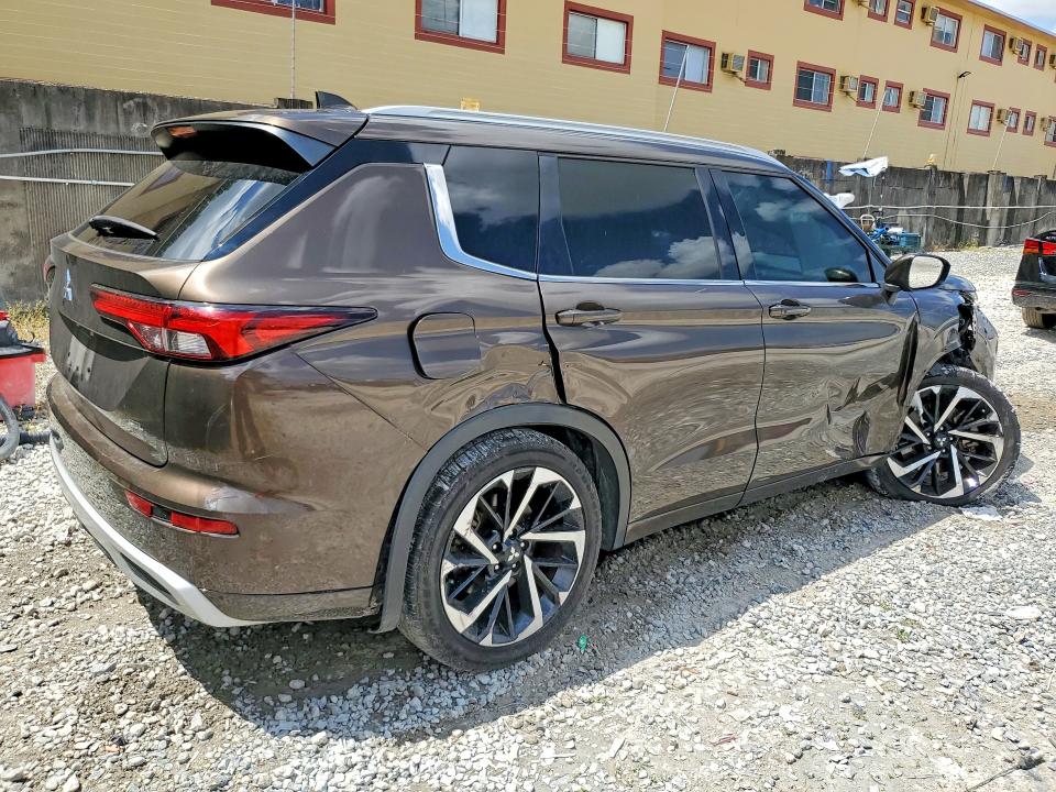 65939416 :رقم المزاد ، JA4J3VA85NZ022537 vin ، 2022 Mitsubishi Outlander مزاد بيع