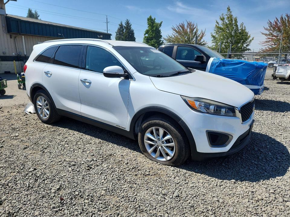 2017 Kia Sorento მანქანა იყიდება აუქციონზე, vin: 5XYPGDA53HG190264, აუქციონის ნომერი: 65927886