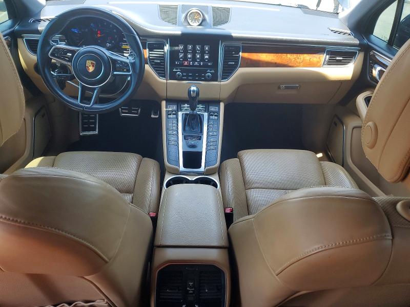 65352256 :رقم المزاد ، WP1AA2A58HLB02789 vin ، 2017 Porsche Macan مزاد بيع