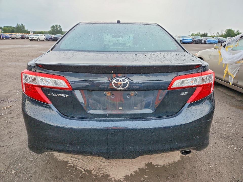 64625866 :رقم المزاد ، 4T1BF1FKXDU653676 vin ، 2013 Toyota Camry مزاد بيع