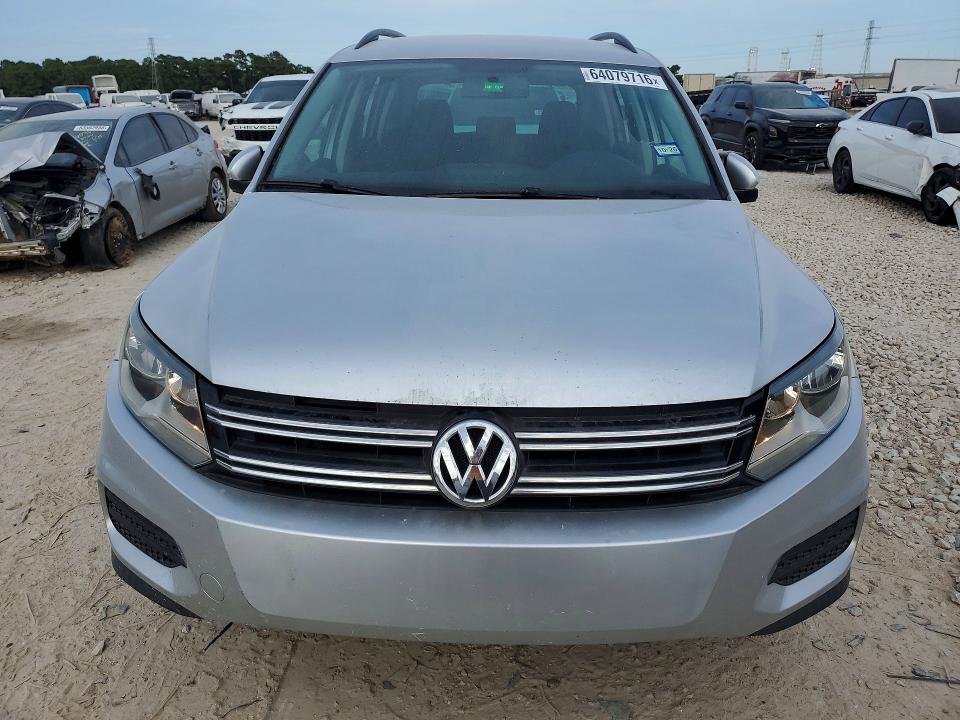 Продаж на аукціоні авто 2015 Volkswagen Tiguan, vin: WVGAV7AX4FW597598, номер лоту: 64079716