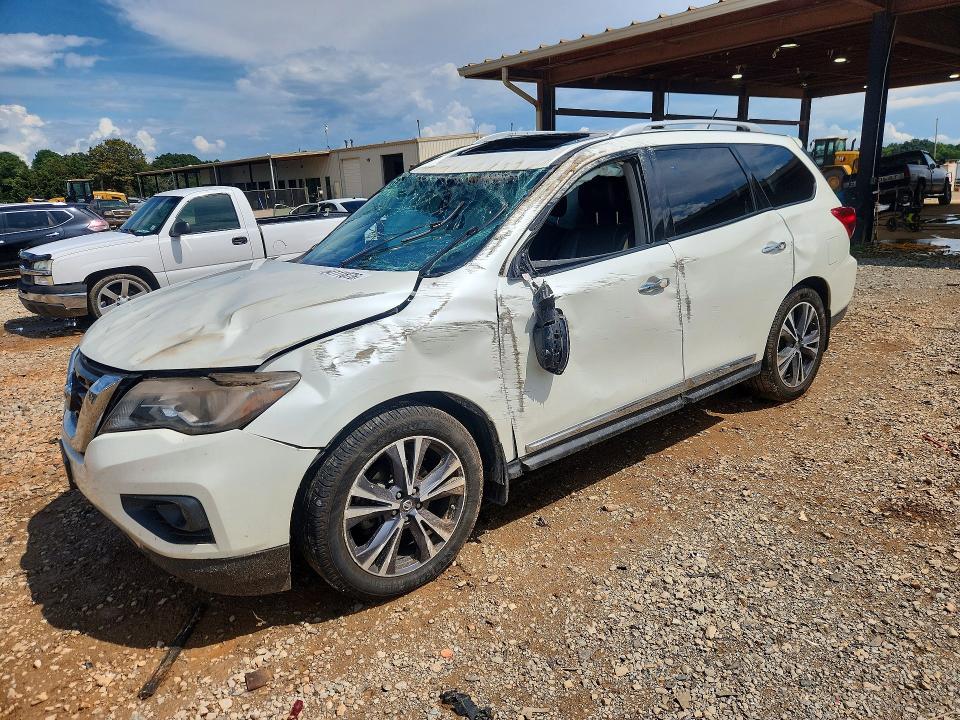 2017 Nissan Pathfinder მანქანა იყიდება აუქციონზე, vin: 5N1DR2MM1HC695854, აუქციონის ნომერი: 64111876