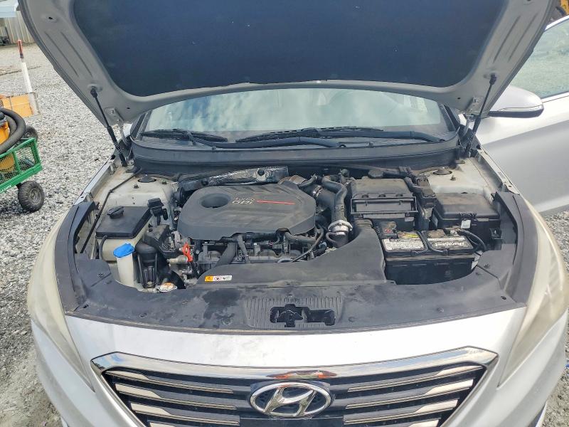 64243186 :رقم المزاد ، 5NPE34ABXFH116645 vin ، 2015 Hyundai Sonata مزاد بيع