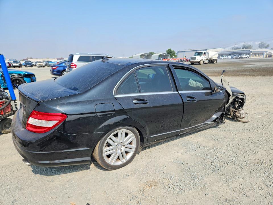 2011 Mercedes-benz C მანქანა იყიდება აუქციონზე, vin: WDDGF5EB9BR158202, აუქციონის ნომერი: 64672766