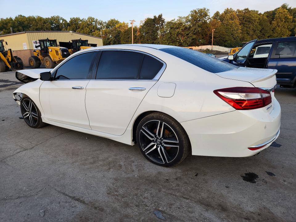 65085076 :رقم المزاد ، 1HGCR2F50HA178306 vin ، 2017 Honda Accord مزاد بيع