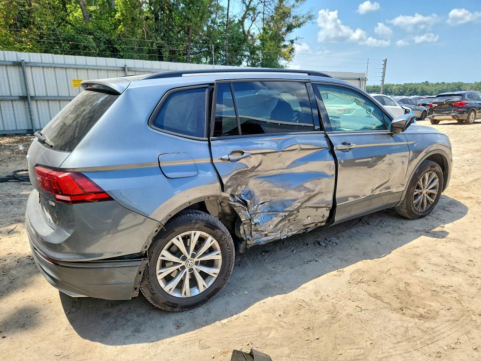 Aukcja sprzedaży 2018 Volkswagen Tiguan, vin: 3VV1B7AX7JM009944, numer aukcji: 65752076