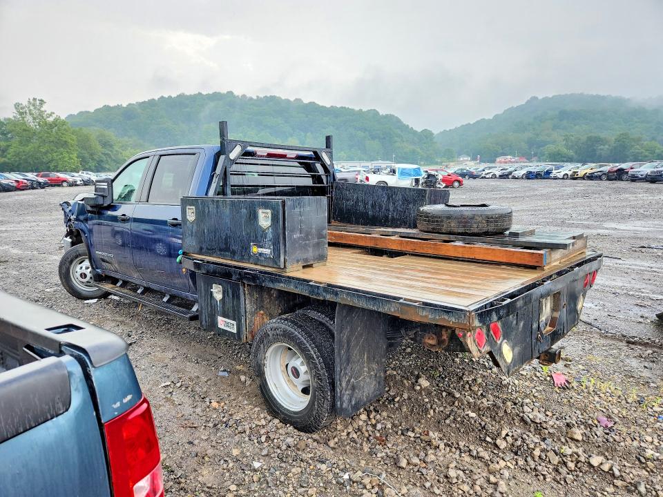63337586 :رقم المزاد ، 1GT49SEYXNF302126 vin ، 2022 Gmc Sierra مزاد بيع