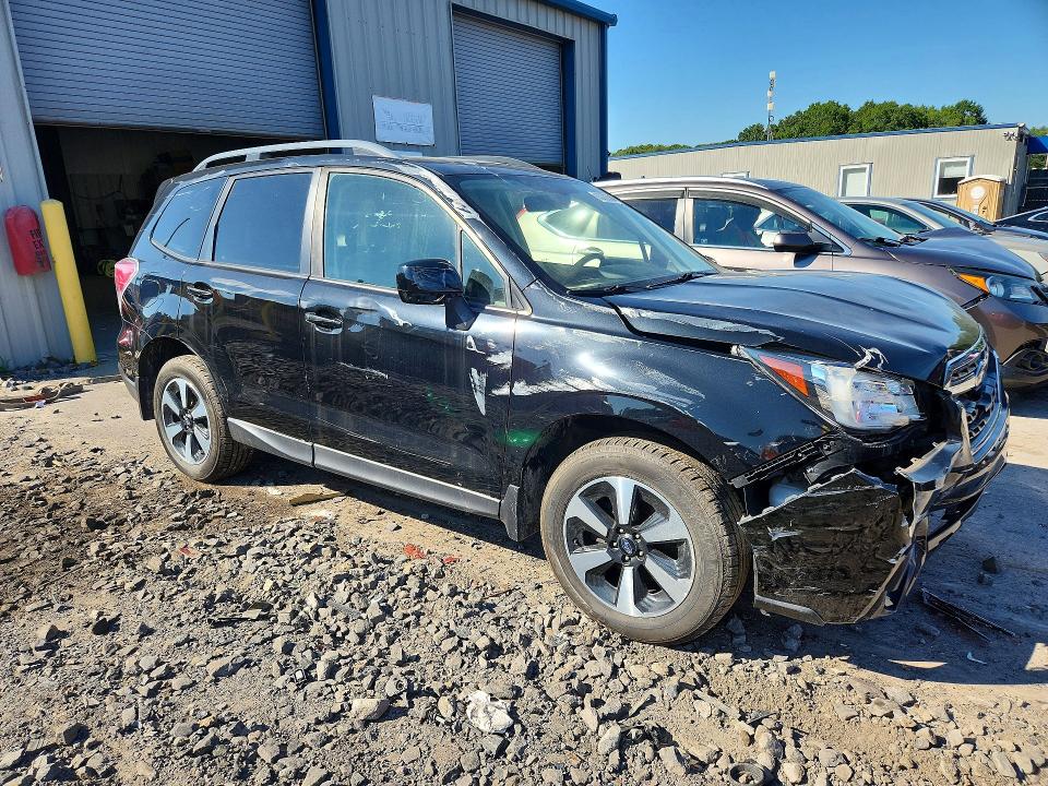 Продаж на аукціоні авто 2017 Subaru Forester, vin: JF2SJAEC5HH592542, номер лоту: 63226386