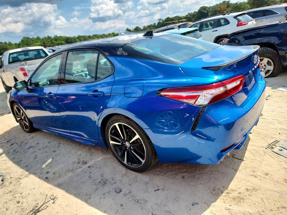Продаж на аукціоні авто 2018 Toyota Camry, vin: 4T1B61HK9JU093013, номер лоту: 65888096