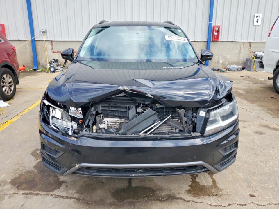 Продажа на аукционе авто 2021 Volkswagen Tiguan, vin: 3VV1B7AX6MM017473, номер лота: 65335016