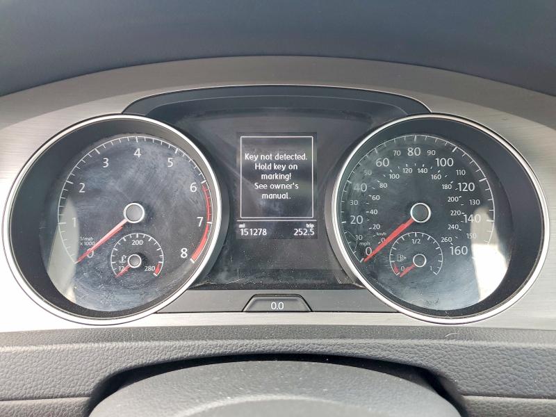 65240416 :رقم المزاد ، 3VW217AU4HM027921 vin ، 2017 Volkswagen Golf مزاد بيع