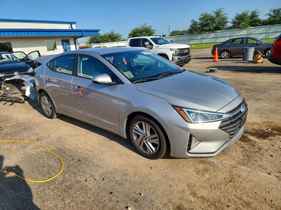 2020 Hyundai Elantra მანქანა იყიდება აუქციონზე, vin: 5NPD84LF7LH581490, აუქციონის ნომერი: 65318936