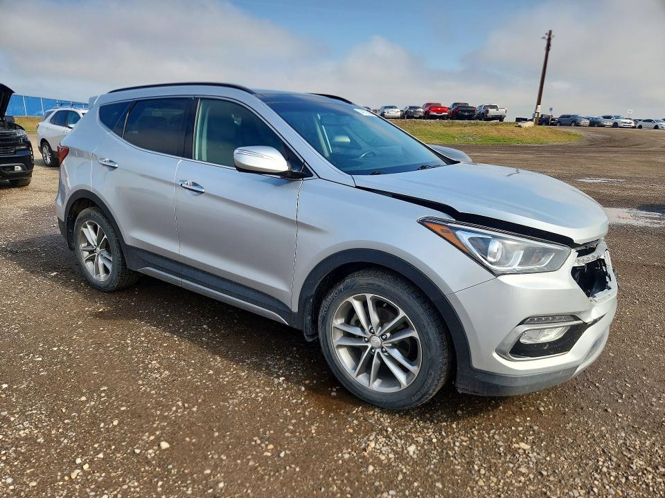 Продаж на аукціоні авто 2017 Hyundai Santa Fe Sport, vin: 5XYZUDLA7HG426278, номер лоту: 64817096