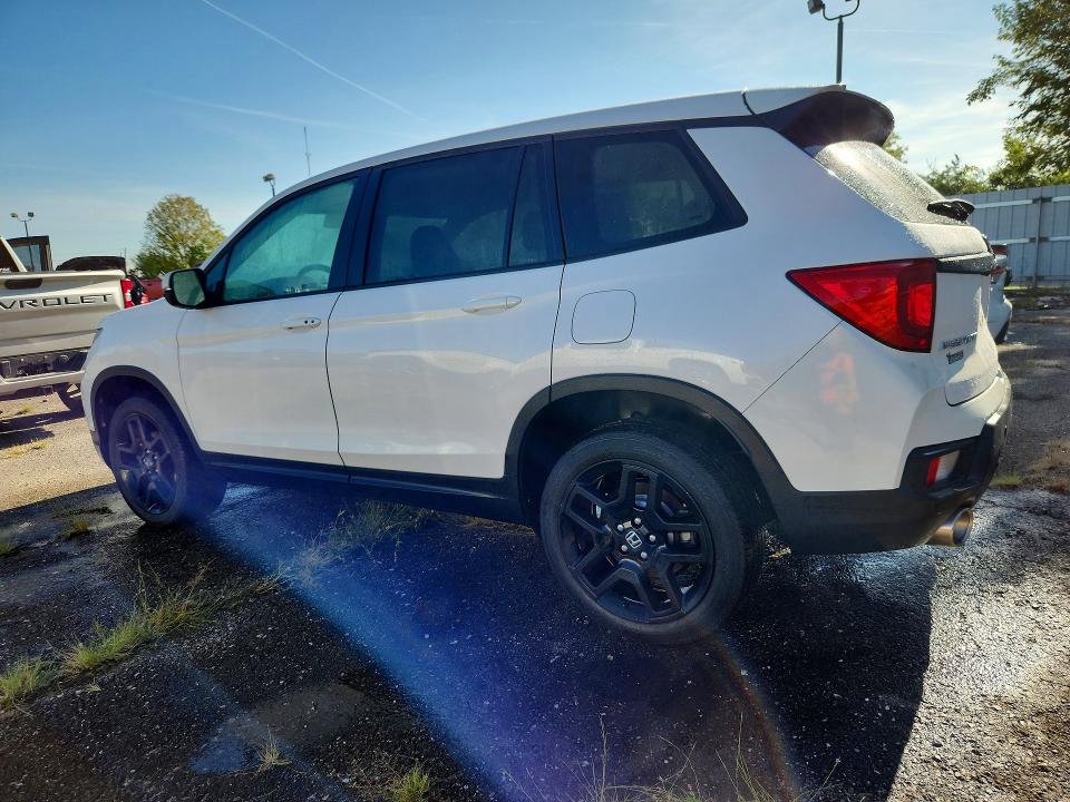 2024 Honda Passport მანქანა იყიდება აუქციონზე, vin: 5FNYF8H58RB010080, აუქციონის ნომერი: 65893286