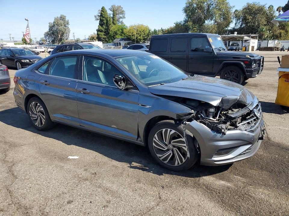 Продажа на аукционе авто 2021 Volkswagen Jetta, vin: 3VWG57BU3MM037584, номер лота: 64788916