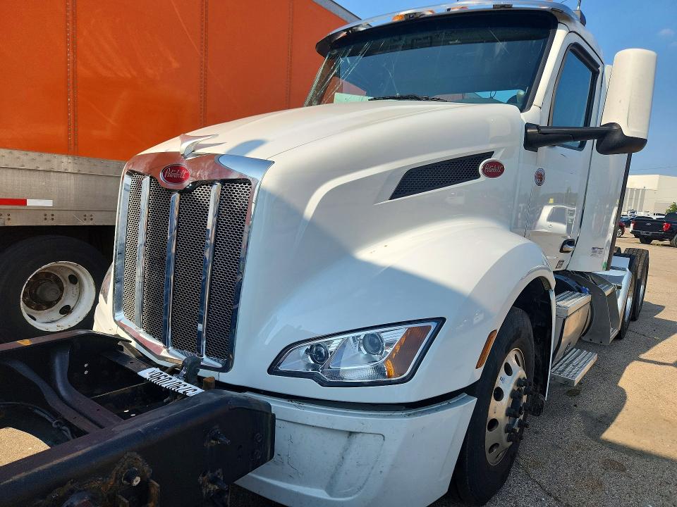 64440236 :رقم المزاد ، 1XPBDP9X4TD798911 vin ، 2026 Peterbilt 579 مزاد بيع