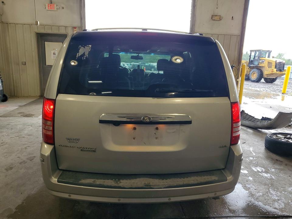 63356096 :رقم المزاد ، 2A8HR64X58R132877 vin ، 2008 Chrysler Town & Country مزاد بيع