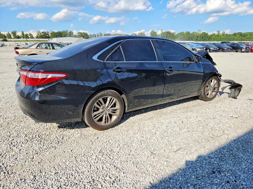 2017 Toyota Camry მანქანა იყიდება აუქციონზე, vin: 4T1BF1FK6HU679164, აუქციონის ნომერი: 65472066