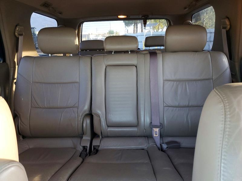 63911886 :رقم المزاد ، 5TDZT38A92S086857 vin ، 2002 Toyota Sequoia مزاد بيع