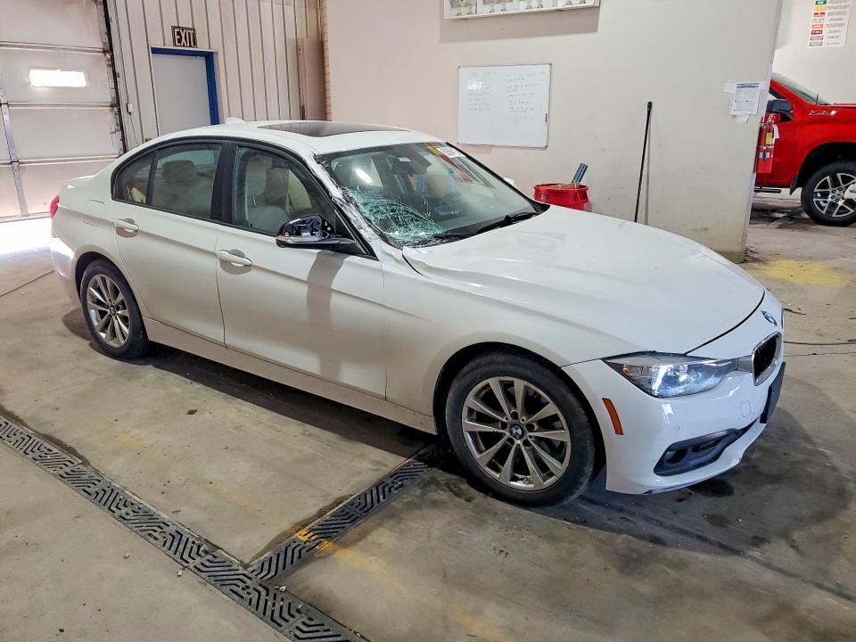 Aukcja sprzedaży 2017 Bmw 320, vin: WBA8E5G35HNU45556, numer aukcji: 62664176