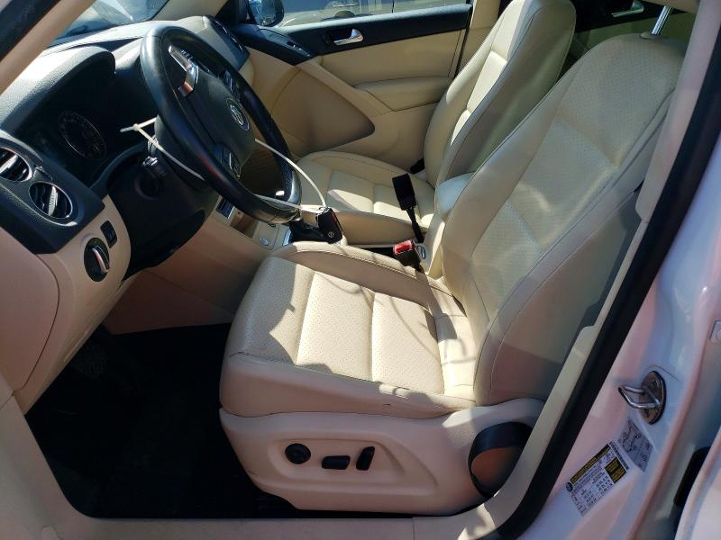 2017 Volkswagen Tiguan მანქანა იყიდება აუქციონზე, vin: WVGSV7AX0HW509489, აუქციონის ნომერი: 60605976