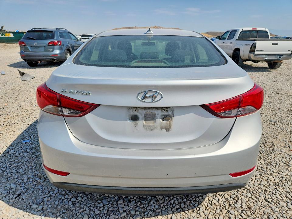Продажа на аукционе авто 2016 Hyundai Elantra, vin: 5NPDH4AE9GH763417, номер лота: 64429236